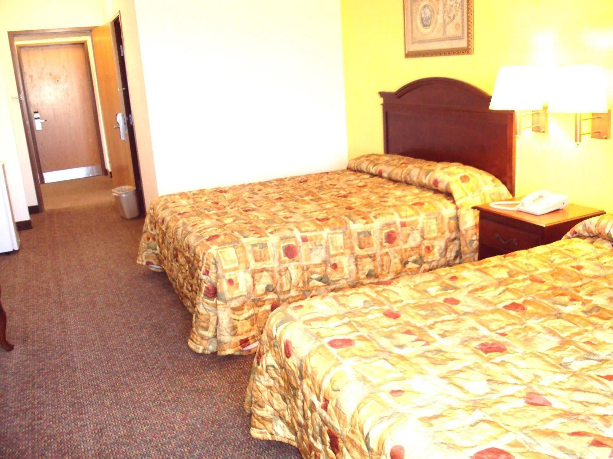 Tropicana Inn And Suites Dallas Eksteriør billede
